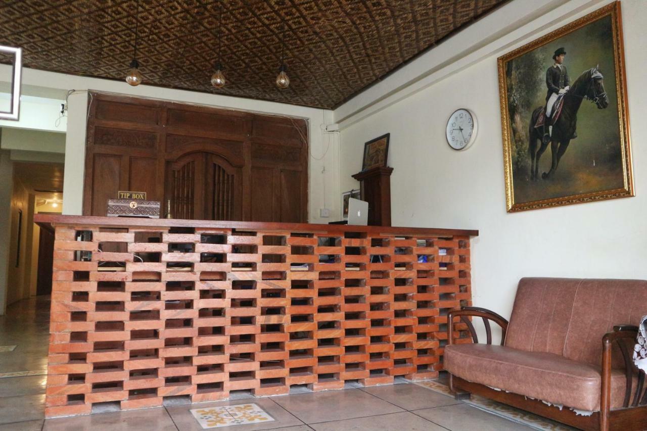 Hinggil Homestay Syariah Malioboro Yogya Mitra Reddoorz Yogyakarta Dış mekan fotoğraf